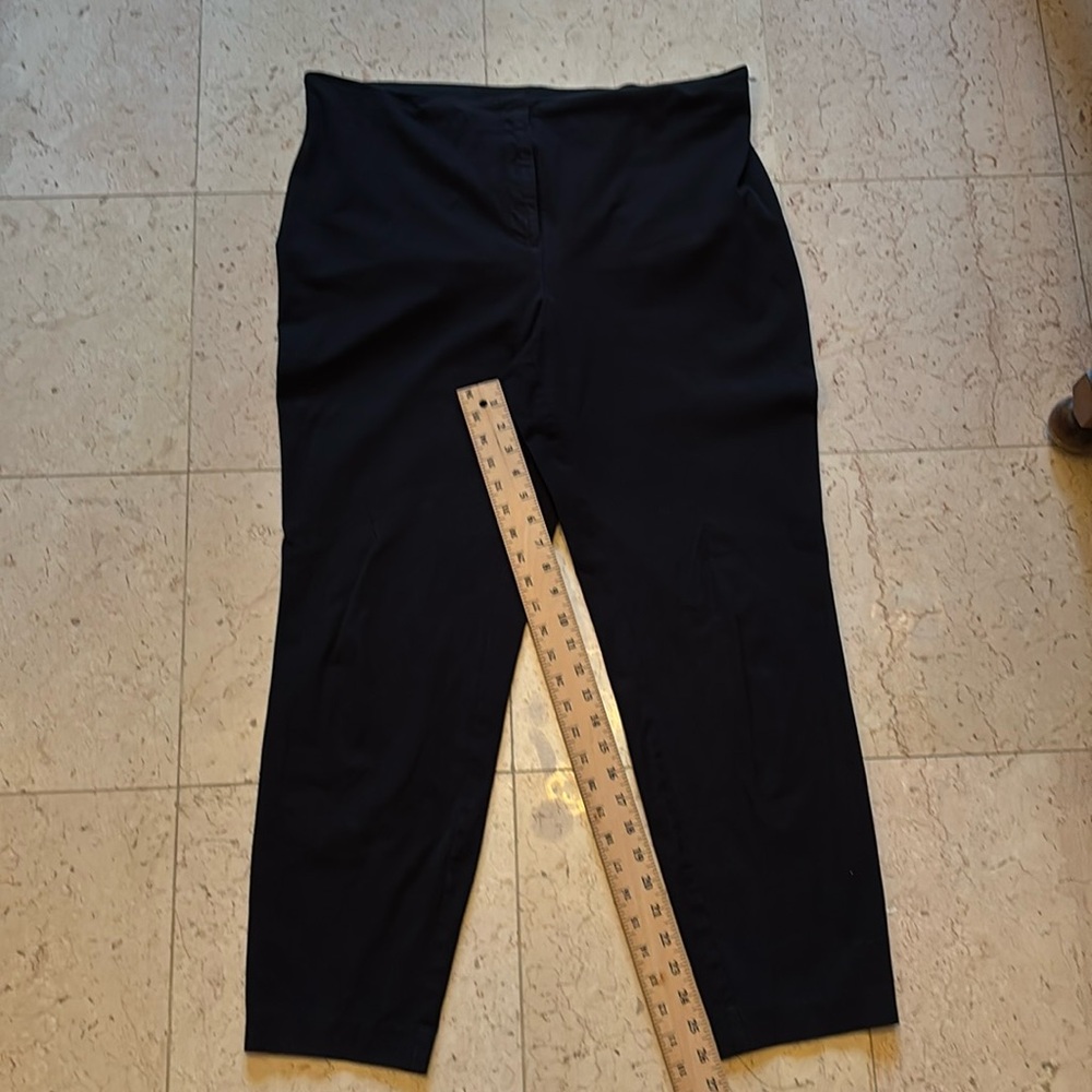 Alfani size 16 black very stretchy pants